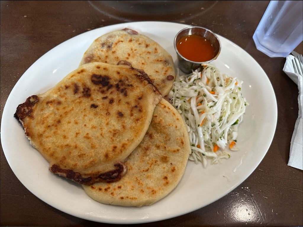 La Reina Cafeteria