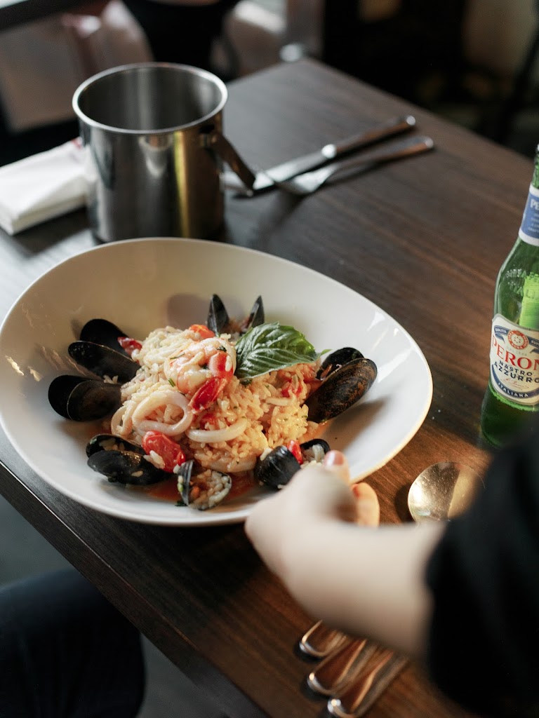 La Vecchia Restaurant Uptown