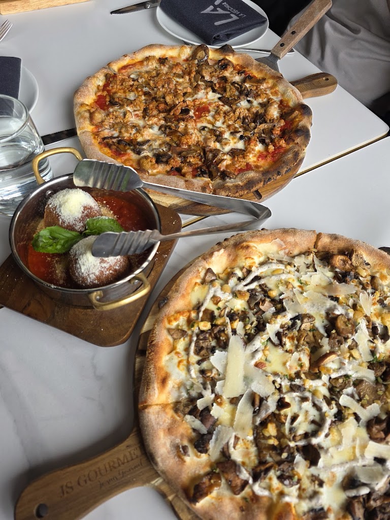La Vecchia Thornhill
