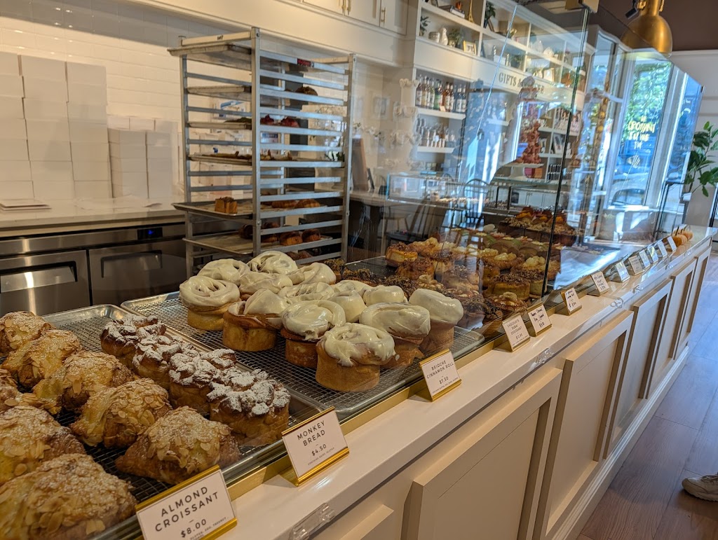 Lakon Paris Patisserie