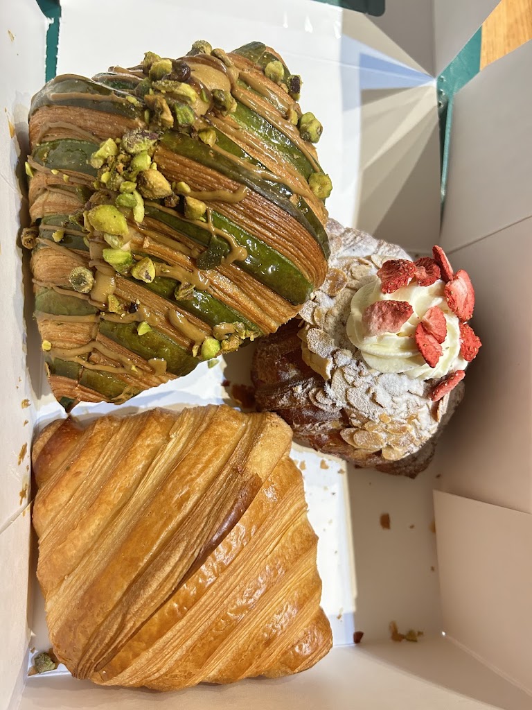 Lakon Paris Patisserie