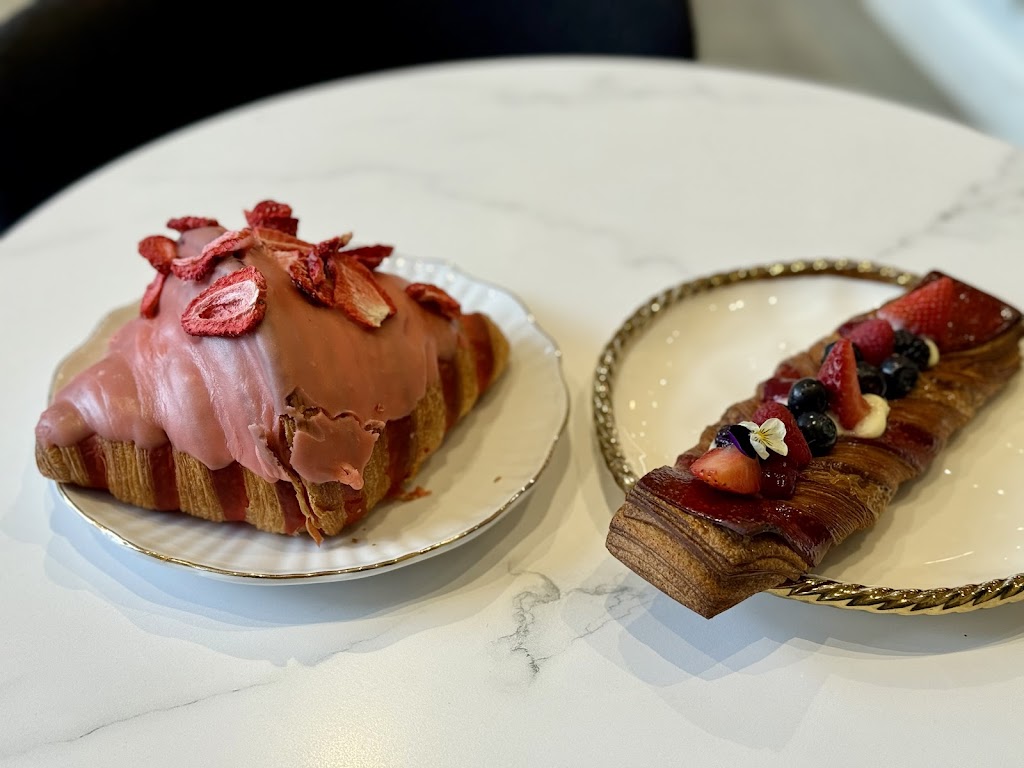 Lakon Paris Patisserie Seaport