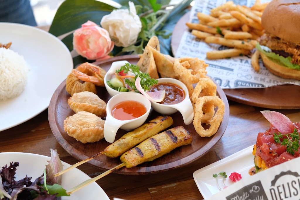 Lapisara Eatery