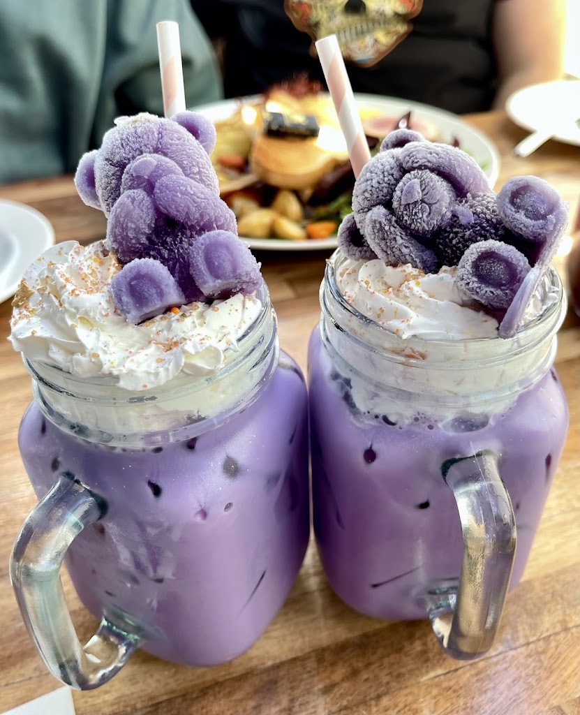 Lapisara Eatery