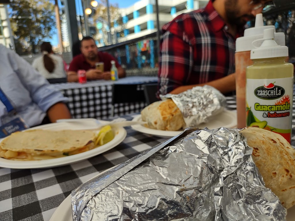 Las Delicias De Toñita Taco Truck