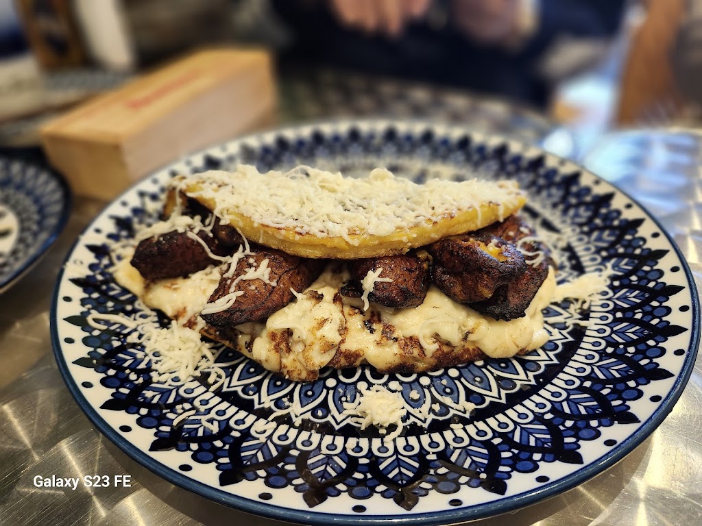 Latin Dough (Empanadas y Tequeños)