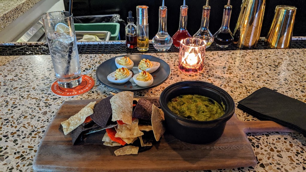 Laureate Bar & Lounge