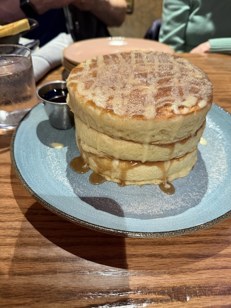 Layla's American Tavern