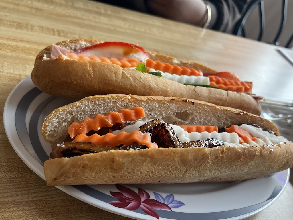 LD Pho - Banh Mi North York