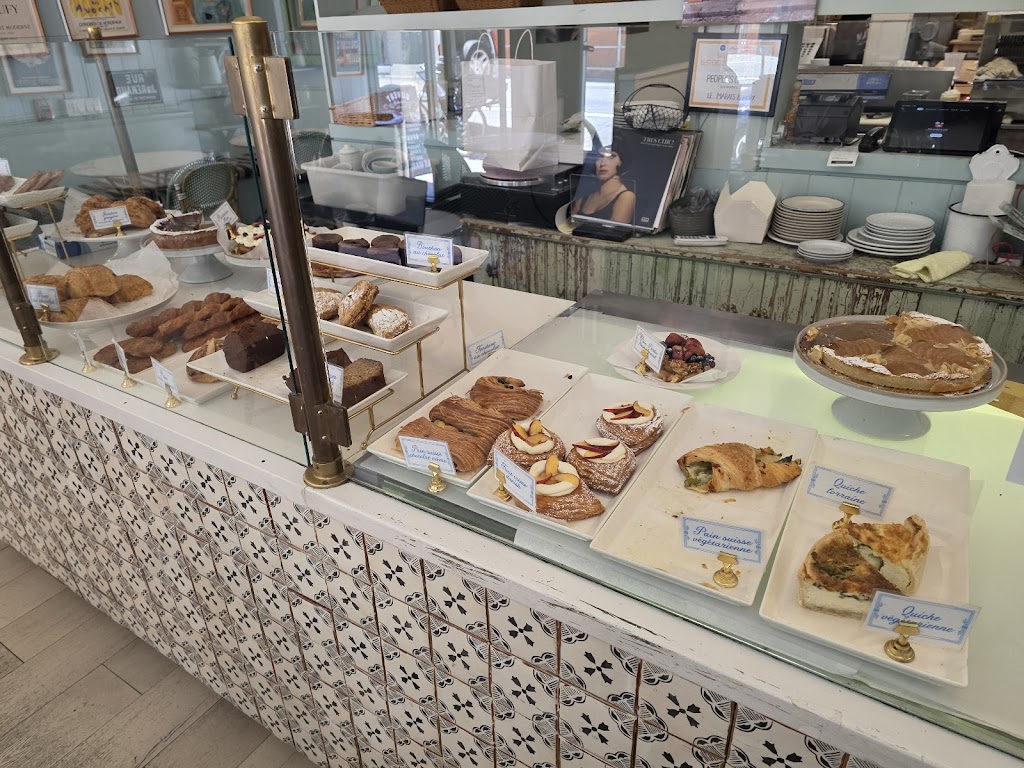 Le Marais Bakery
