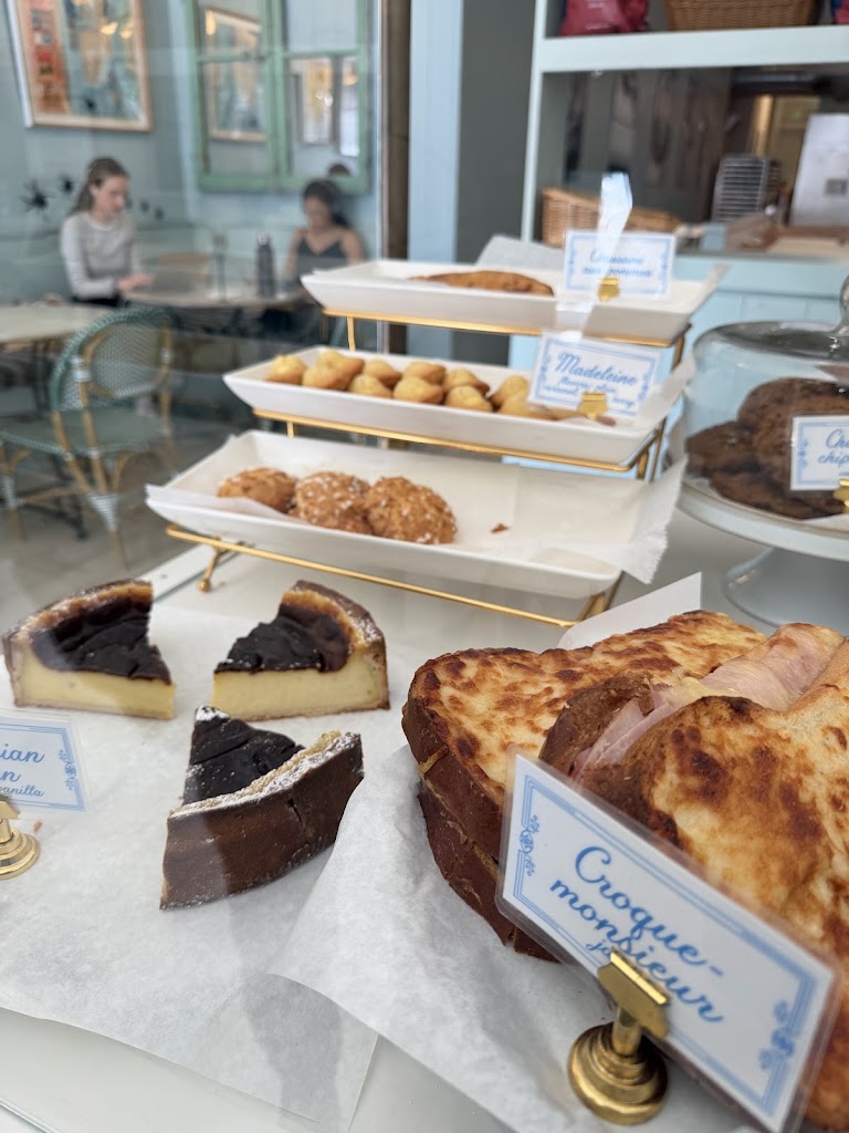Le Marais Bakery