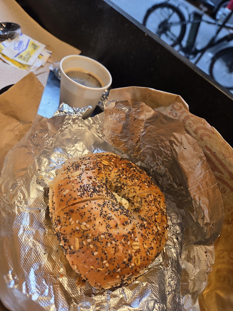 Leo's Bagels