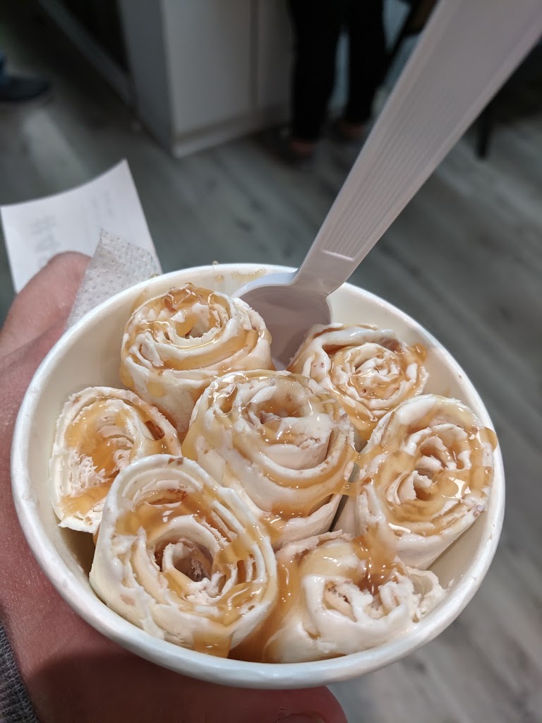 Let's Roll Ice Creamery