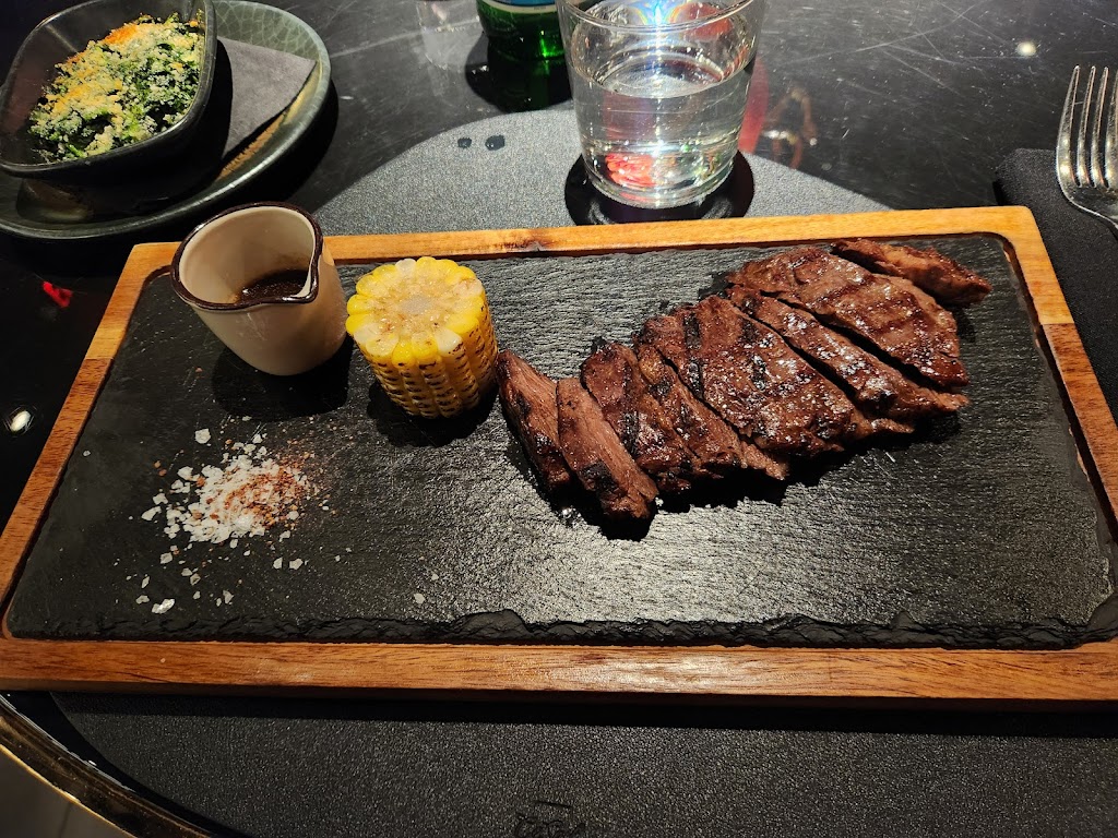 Level Restaurant & Bar