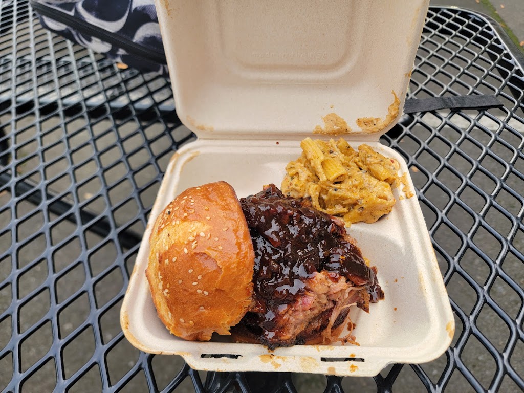 Lil Red Takeout & Catering