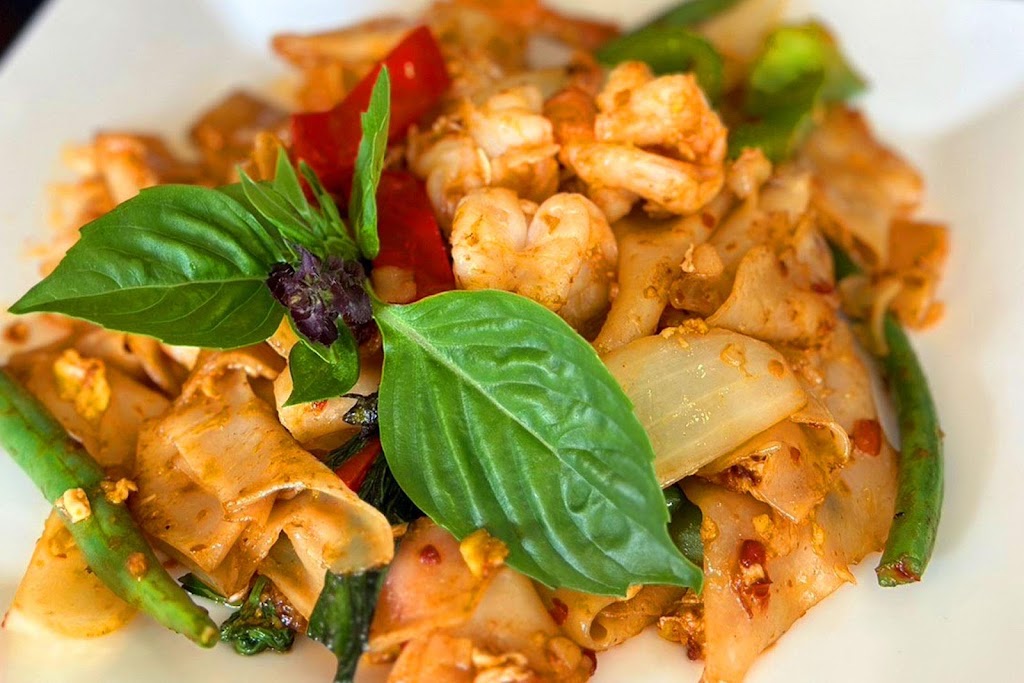 Lim's Fine Thai & Sushi Restaurant