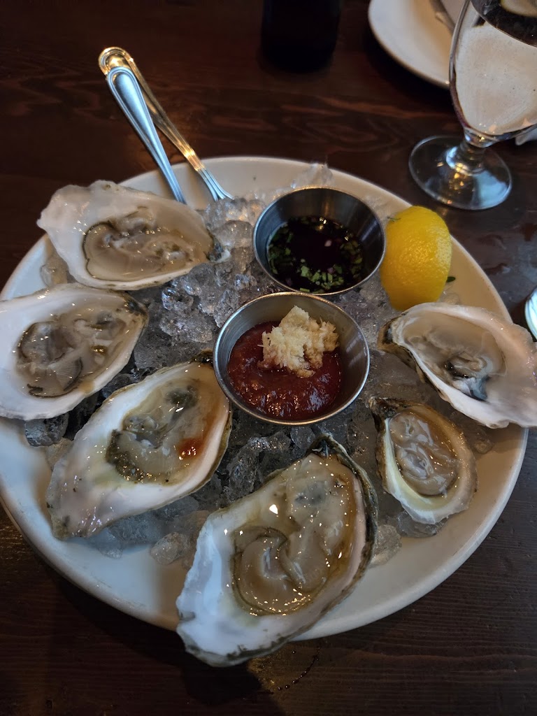 Lincoln Tavern & Restaurant