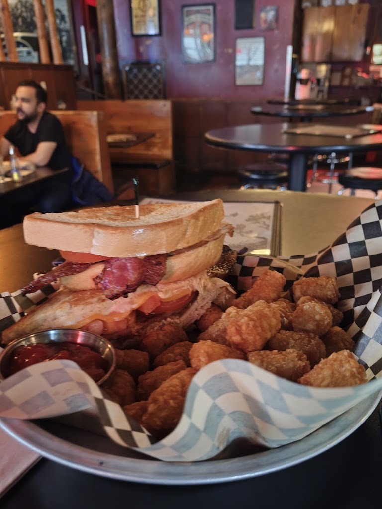 Linda's Tavern