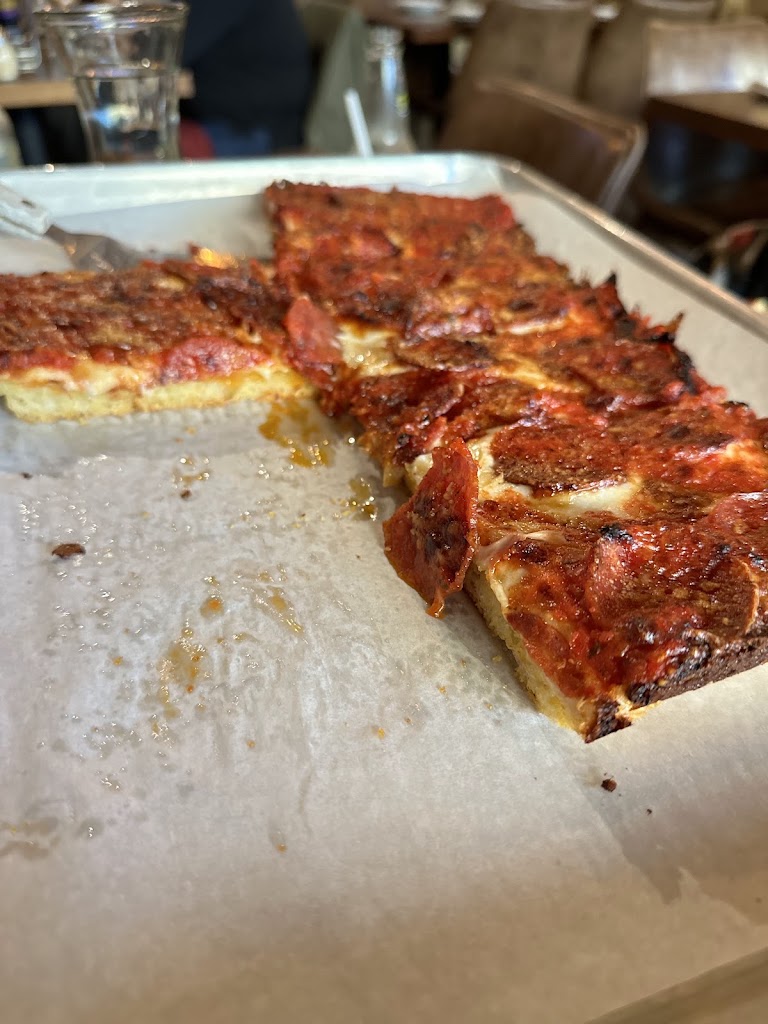 Little Star Pizza