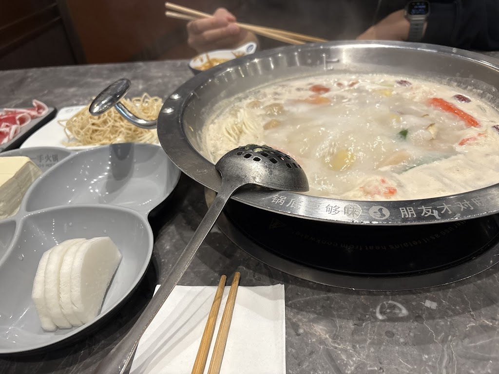 Liuyishou Hotpot Downtown Toronto
