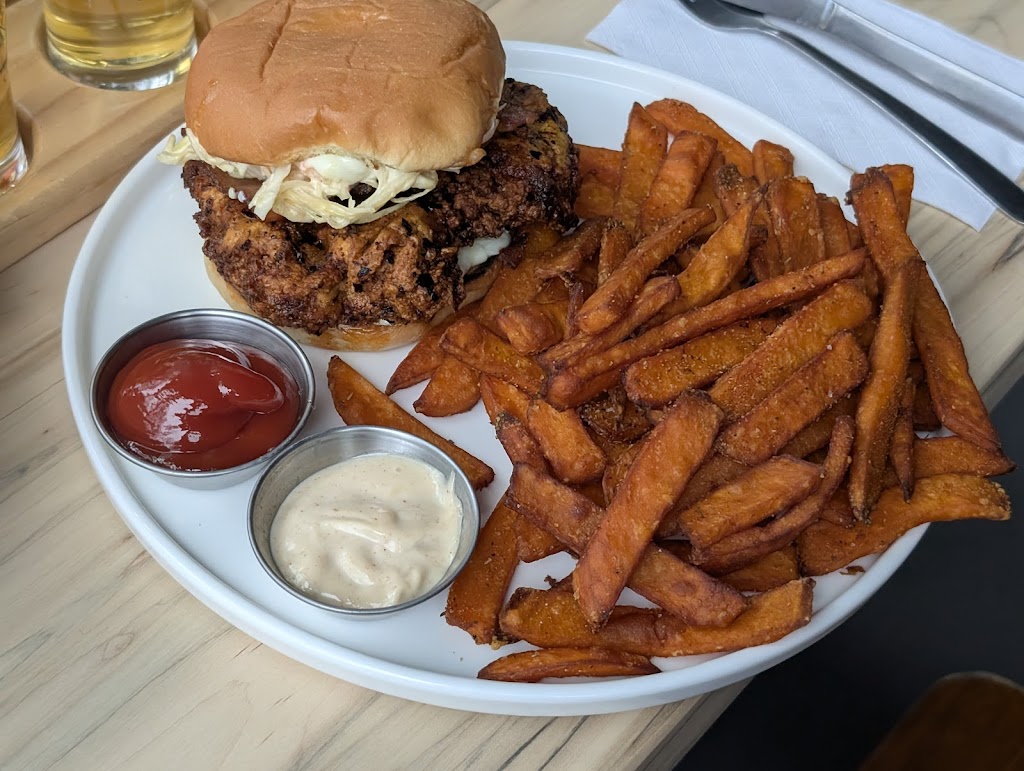Lost Craft Brewery (Canary District)