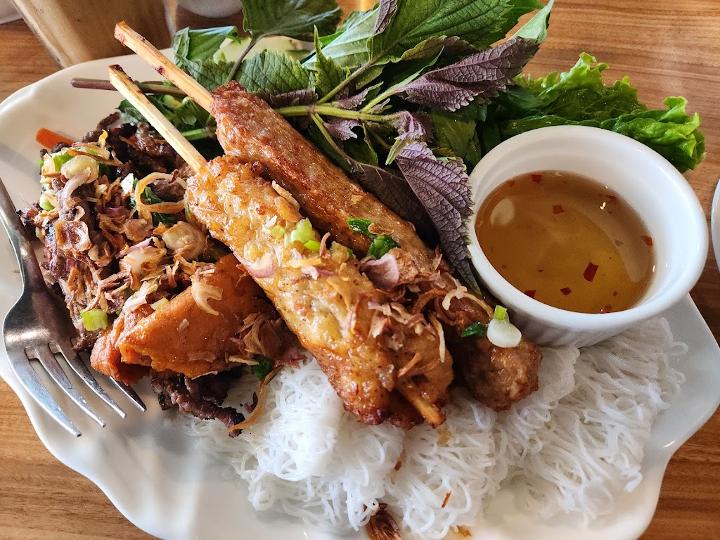 Lotus Pond Vietnamese Cuisine