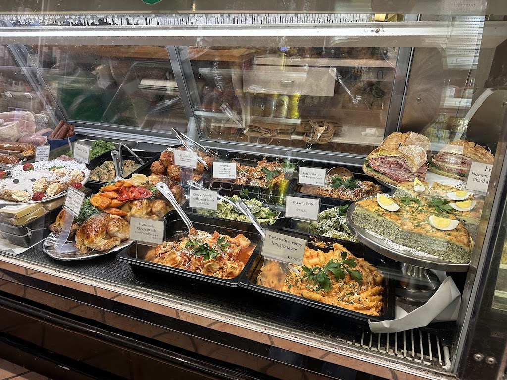 Lucca Delicatessen