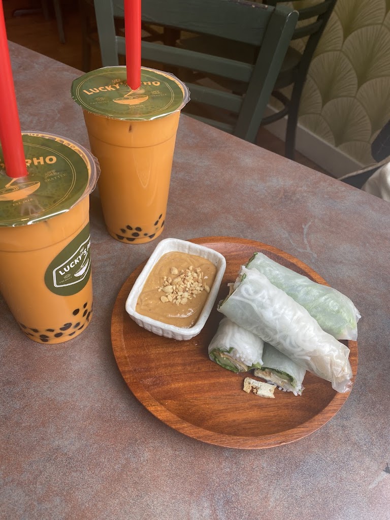 Lucky's Pho