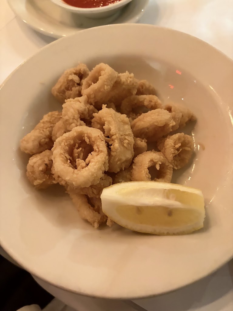 Luigi's Restaurant And Bar