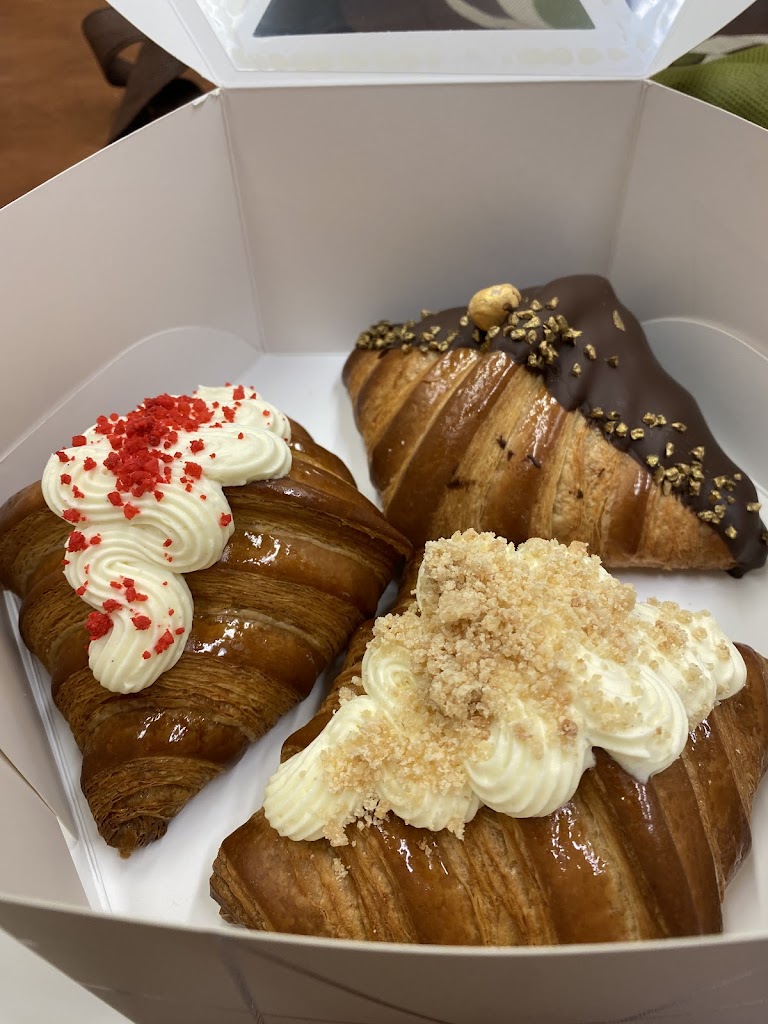 Lumière Pâtisserie