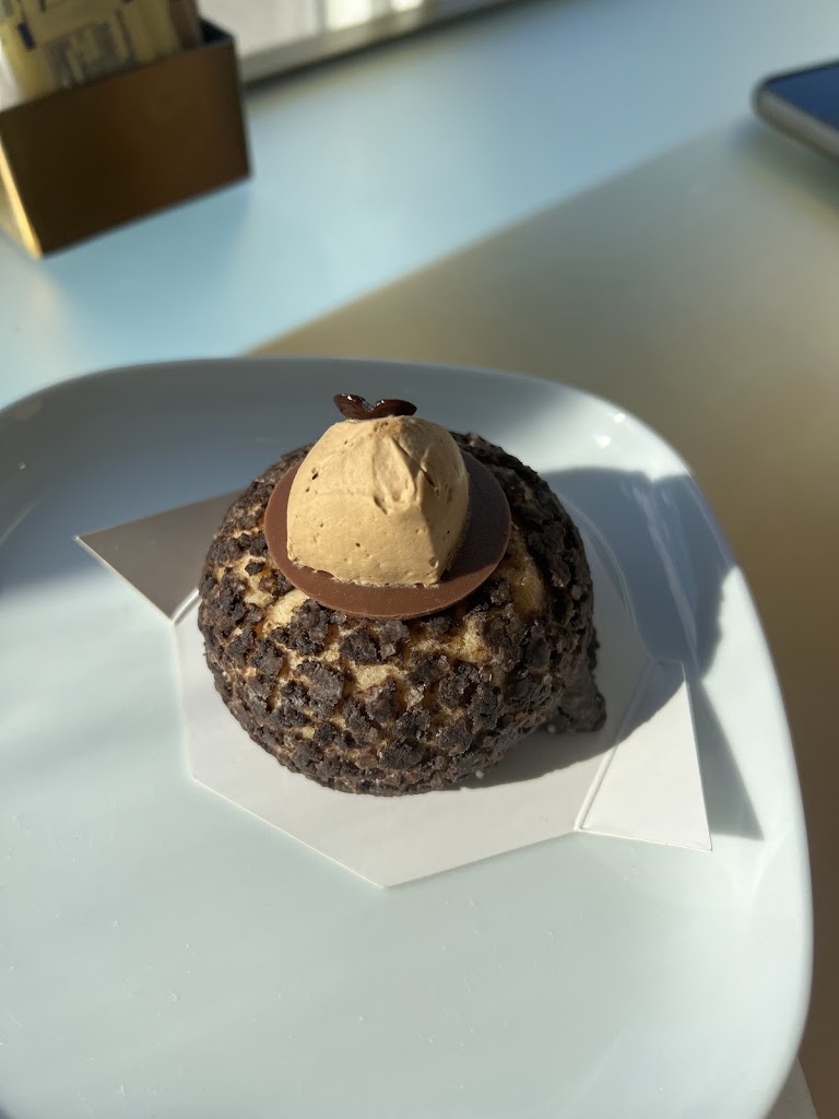 Lumière Pâtisserie
