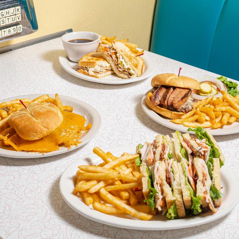 Luna Park Cafe