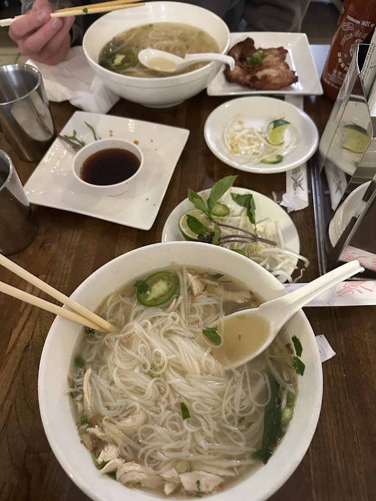 Ly's Vietnamese Cuisine