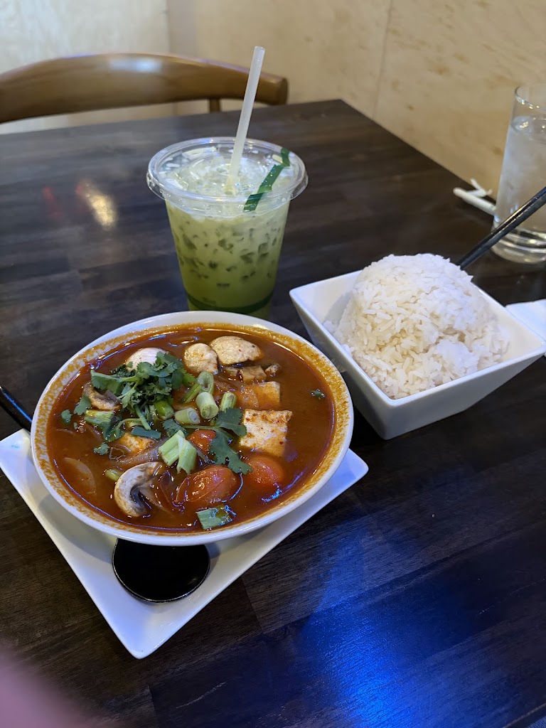 Maa Kiin Seattle