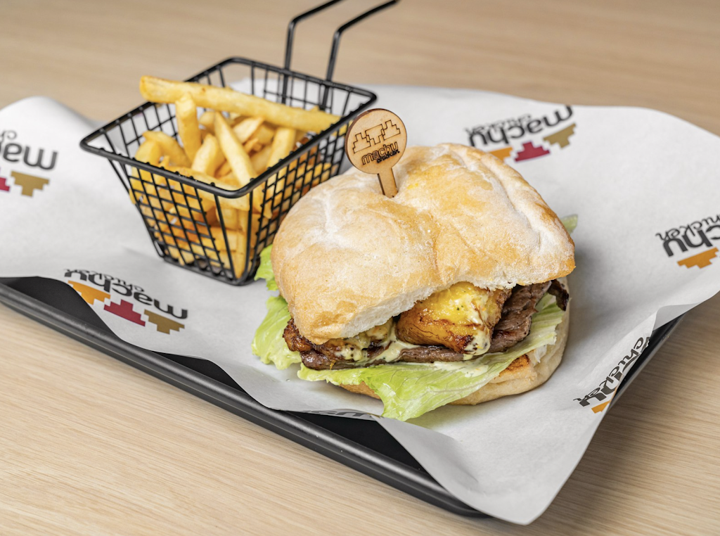 Machu Chicken