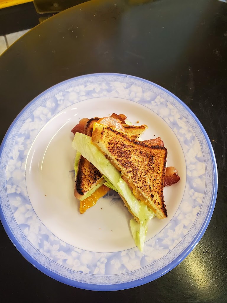 Mama’s Kitchen