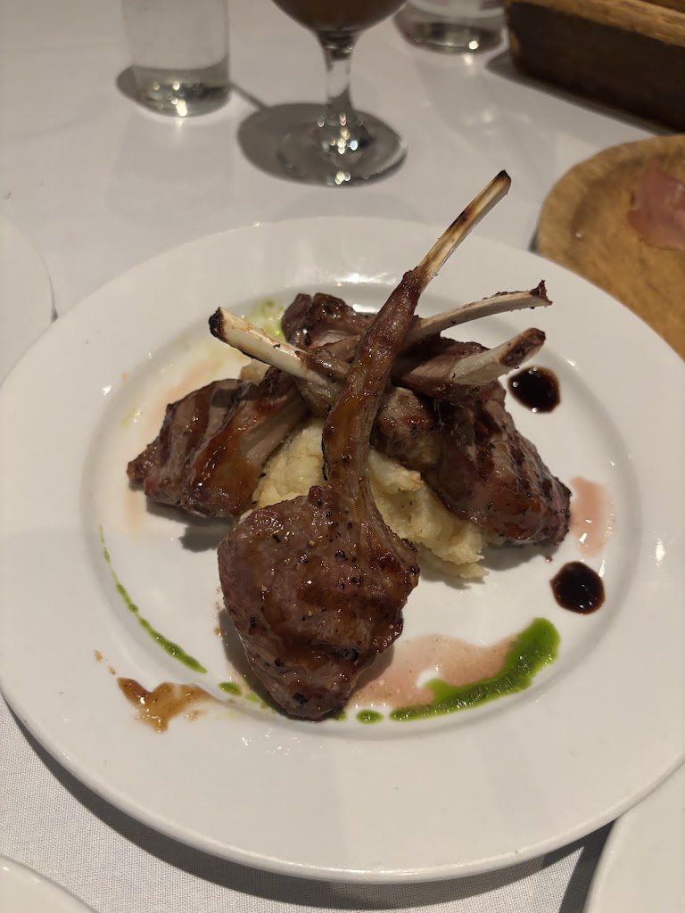Manolo Tapas