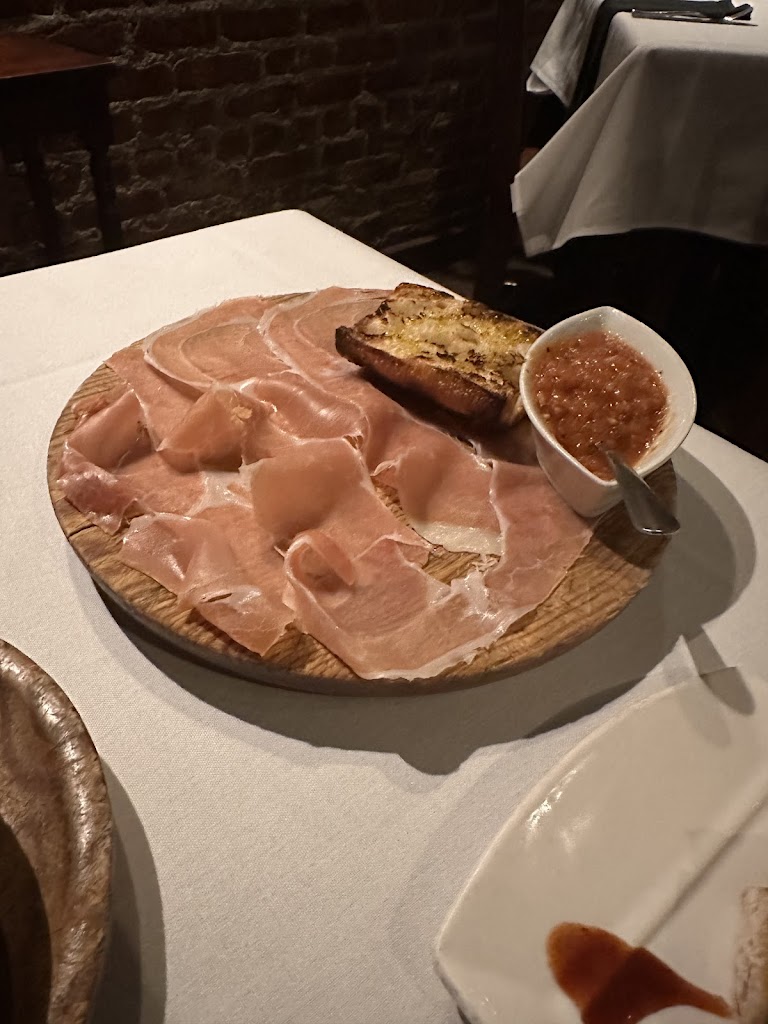 Manolo Tapas