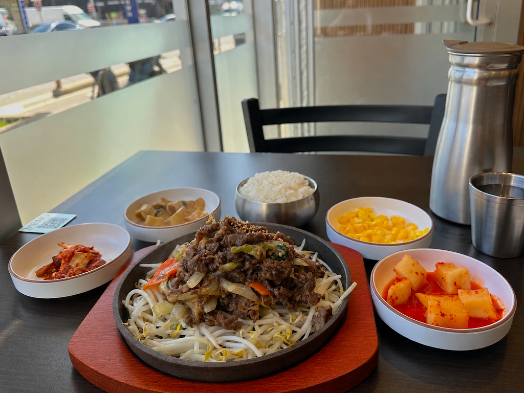 마포감자탕 Mapo Gamjatang Bloor