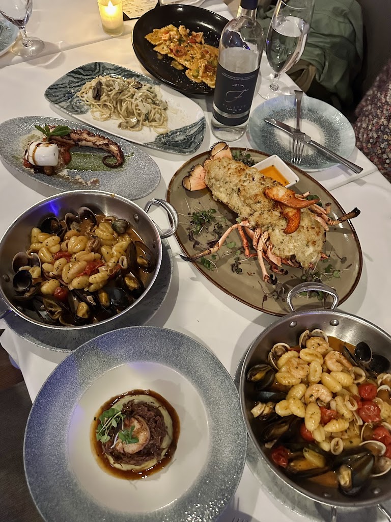 Mare Oyster Bar