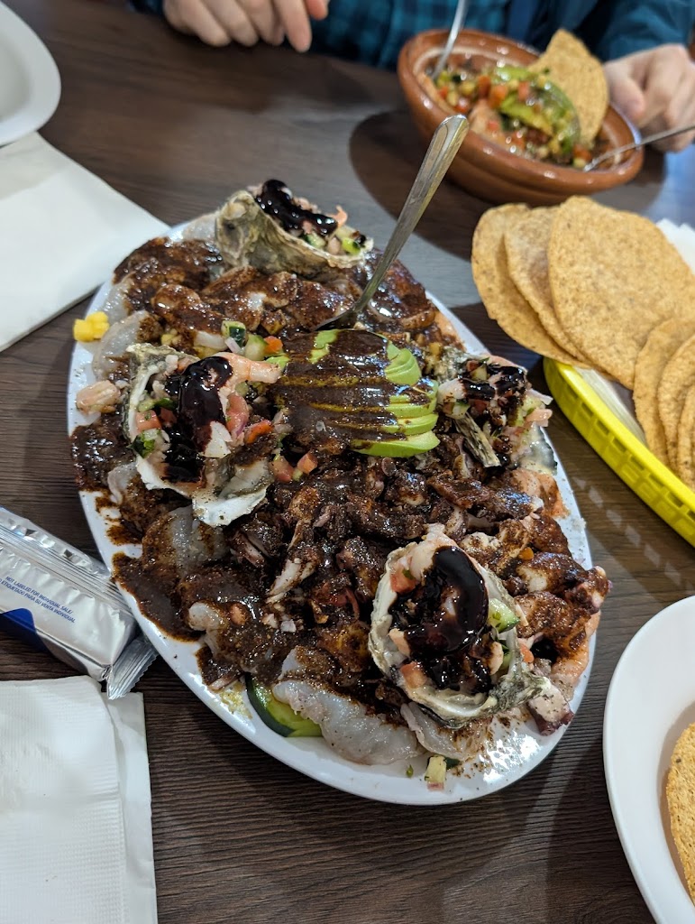 Mariscos el Aguachile 8