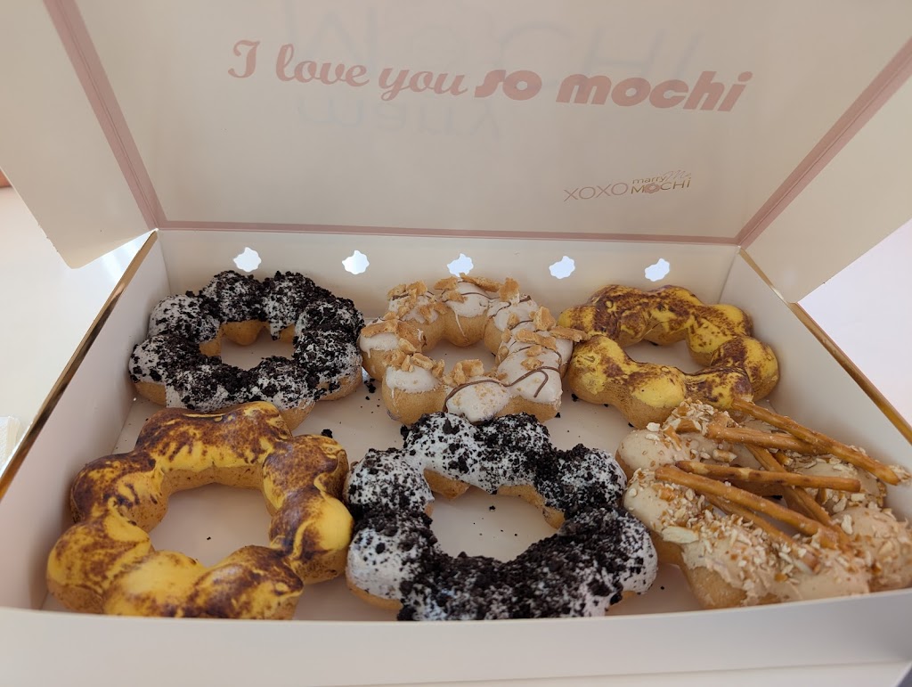 Marry Me Mochi