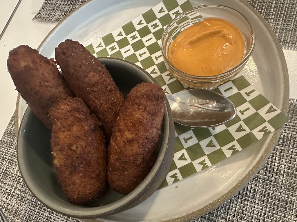 MATTINA Restaurant