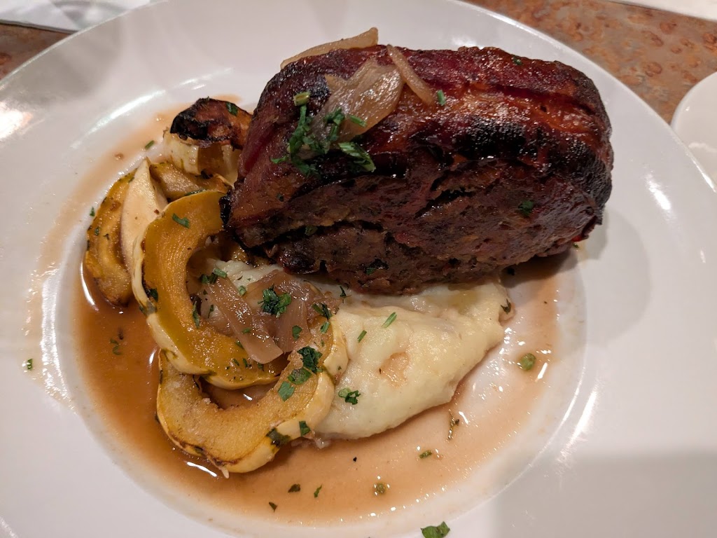 Matts' Rotisserie & Oyster Lounge