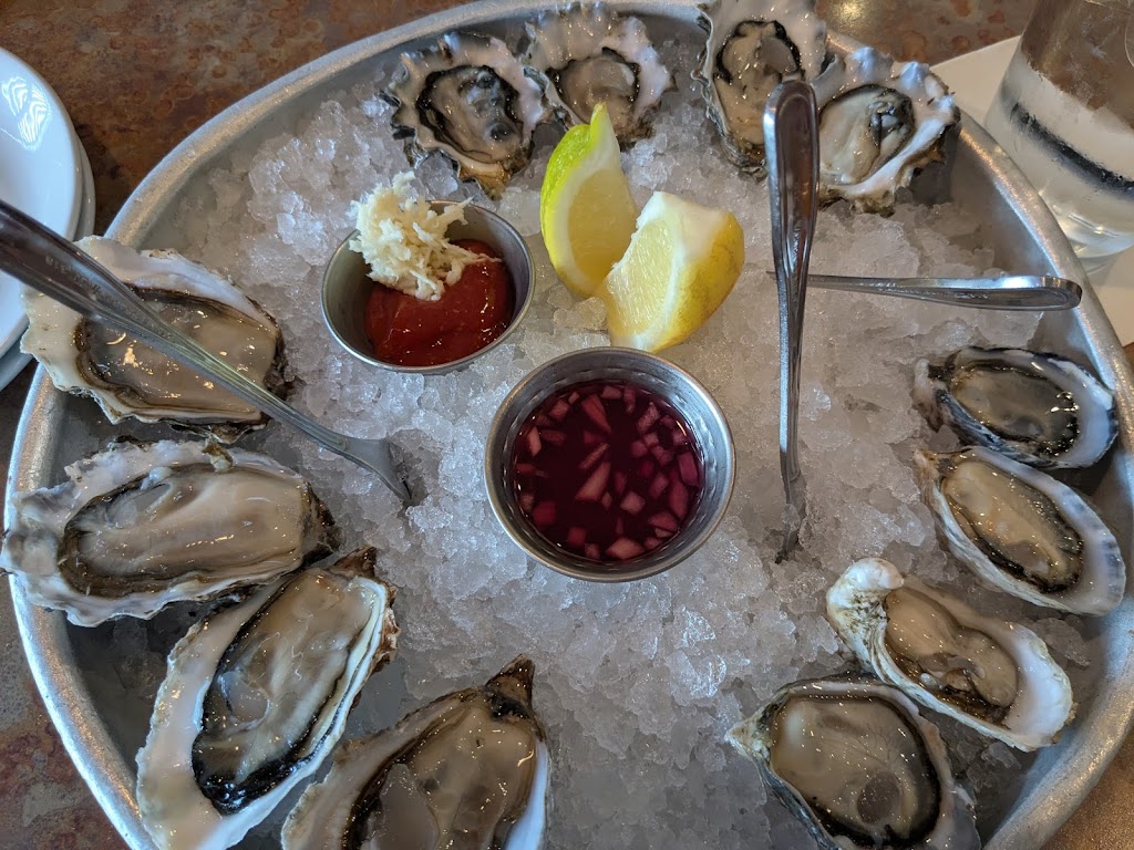 Matts' Rotisserie & Oyster Lounge