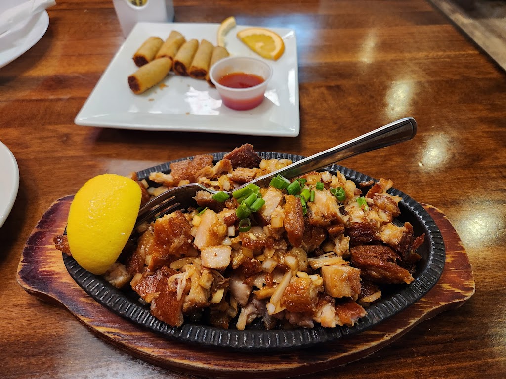 Max's Restaurant Seattle, Cuisine of the Philippines