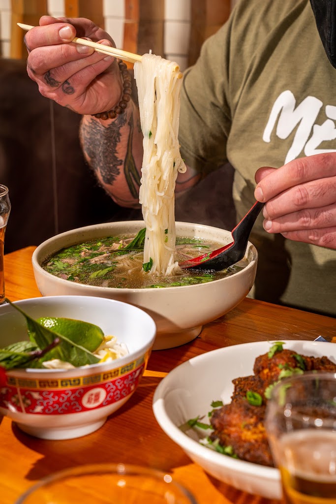 Mecha Noodle Bar