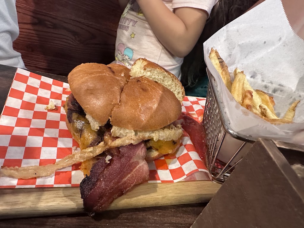 Memphis Minnie's BBQ Joint
