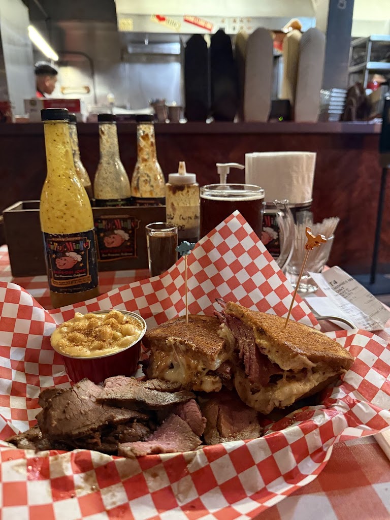 Memphis Minnie's BBQ Joint