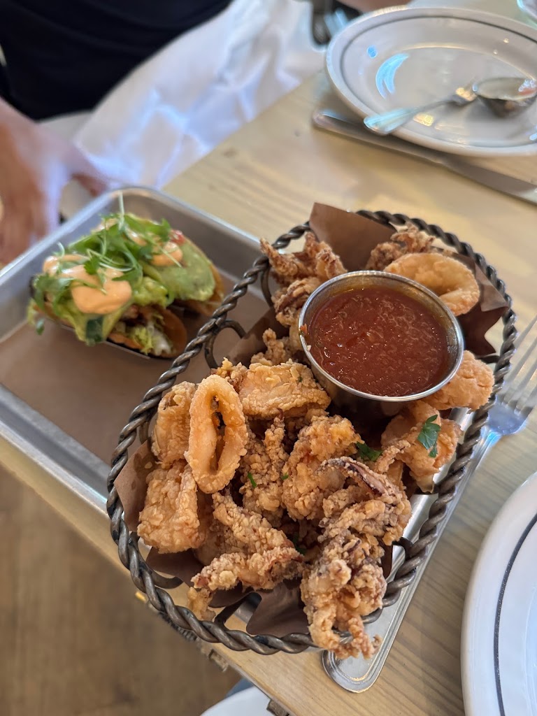 Mermaid Oyster Bar